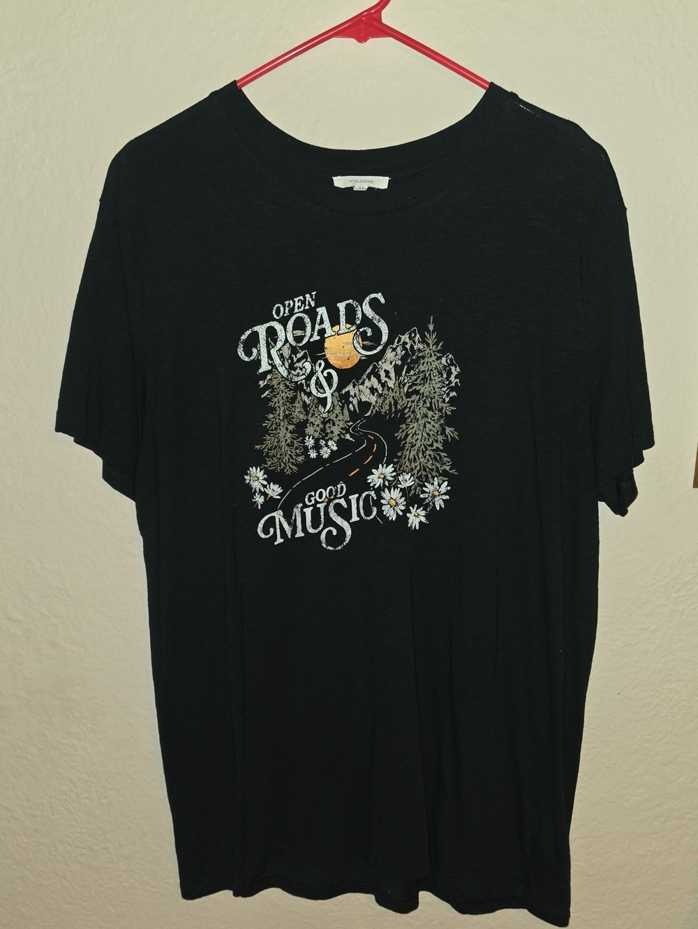 Maurice's Graphic tee